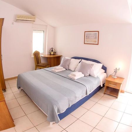 Apartments & Rooms Nikolic Budva Eksteriør bilde