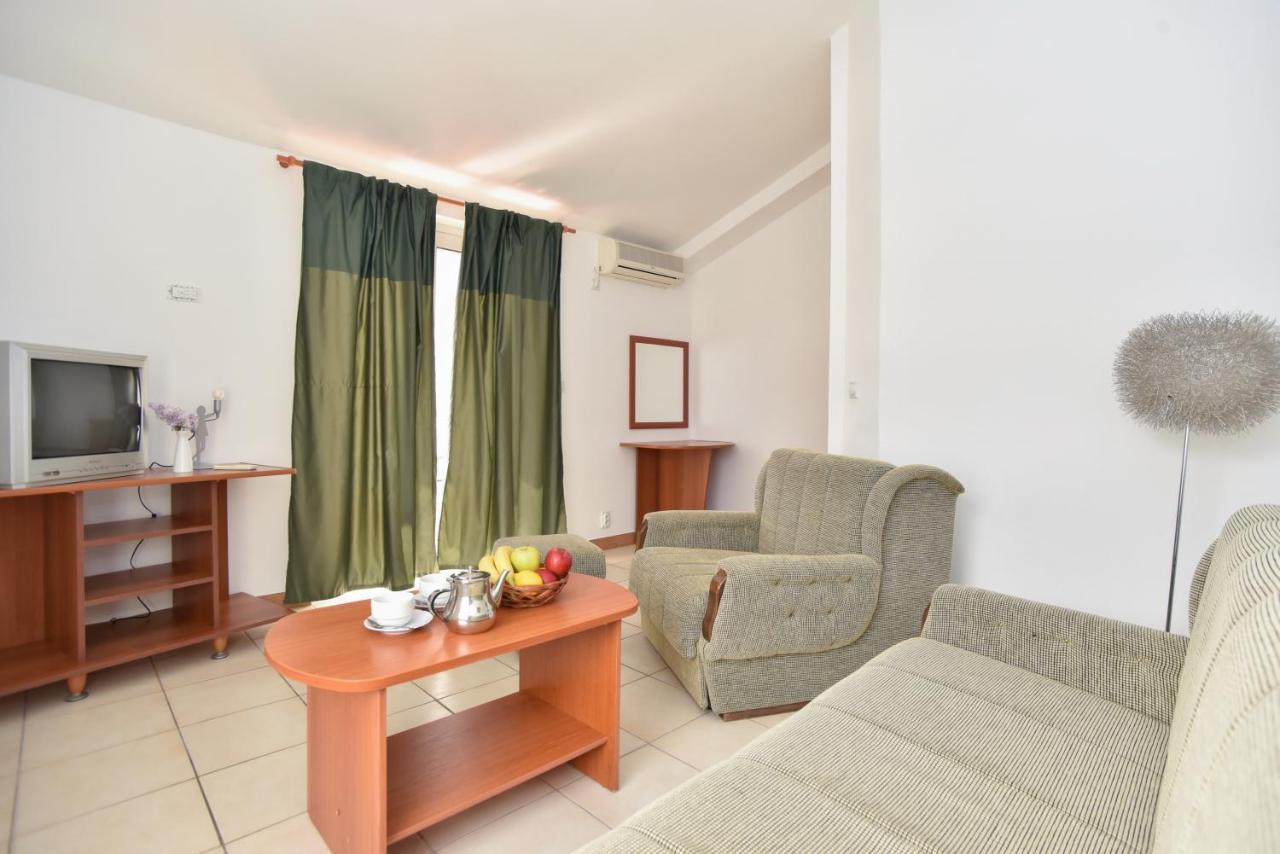 Apartments & Rooms Nikolic Budva Eksteriør bilde