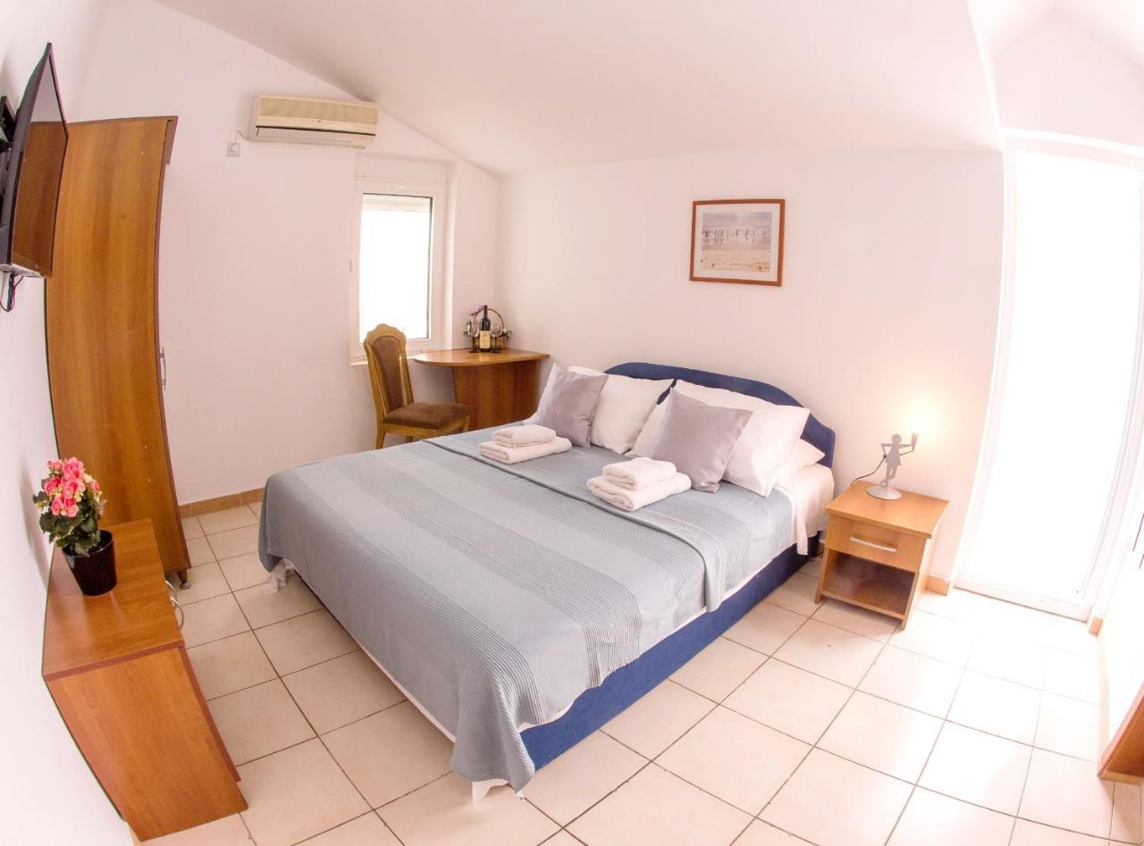 Apartments & Rooms Nikolic Budva Eksteriør bilde